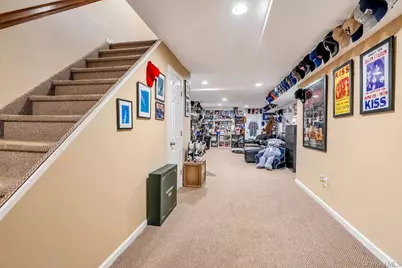 128 Cinnamon Court, Melville, NY 11747 - Photo 21