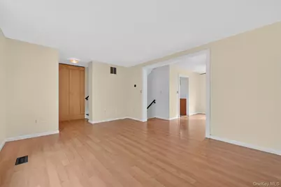 15 Helen Court, Beacon, NY 12508 - Photo 13