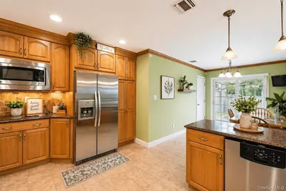 4 Summer Street, Mount Sinai, NY 11766 - Photo 5