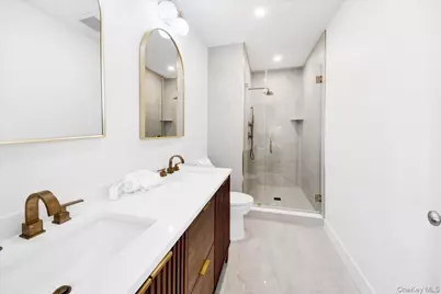 410 Third Avenue, Pelham, NY 10803 - Photo 17