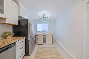 10 Smithtown Blvd, Smithtown, NY 11787 - Photo 15