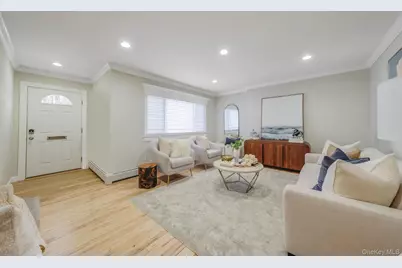 10 Smithtown Boulevard #6A, Smithtown, NY 11787 - Photo 3