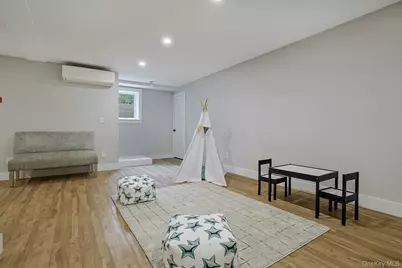 73 Bon Air Avenue, New Rochelle, NY 10804 - Photo 19