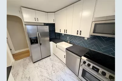 445 W 240th Street #5C, Bronx, NY 10463 - Photo 5