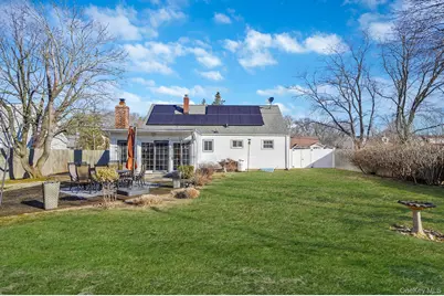 34 W Lakeland Street, Bay Shore, NY 11706 - Photo 7