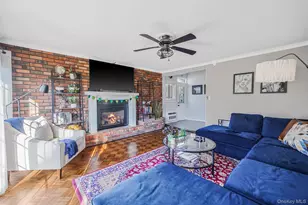 34 W Lakeland St, Bay Shore, NY 11706 - Photo 17