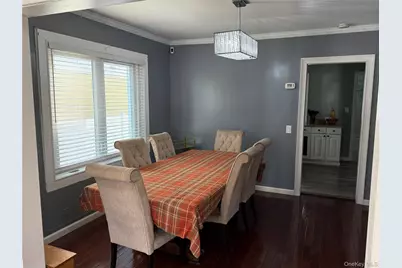 43 Dewitt Street, Valley Stream, NY 11580 - Photo 9