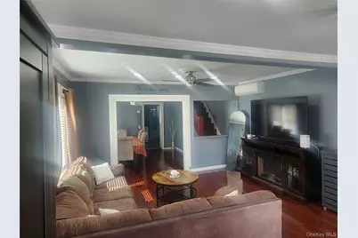 43 Dewitt Street, Valley Stream, NY 11580 - Photo 5