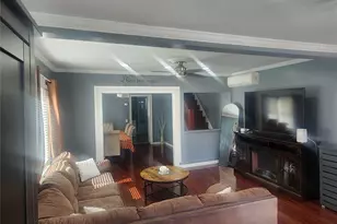 43 Dewitt St, Valley Stream, NY 11580 - Photo 5