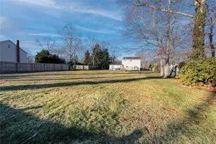 225 Whittier Dr, Mastic Beach, NY 11951 - Photo 13