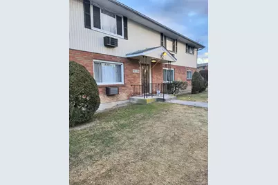 1204 Parr Lake Drive #12D, Newburgh, NY 12550 - Photo 3