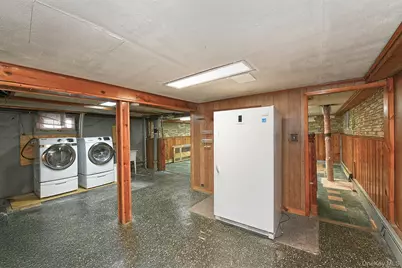 120 E Zoranne Drive, Farmingdale, NY 11735 - Photo 25