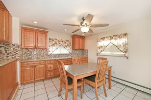 120 E Zoranne Dr, Farmingdale, NY 11735 - Photo 15