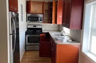 26 E Hawthorne Ave, Valley Stream, NY 11580 - Photo 3