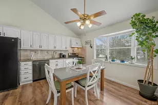 31 Marshmallow Dr, Commack, NY 11725 - Photo 15