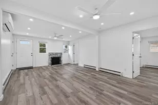 47 Weeks Rd, North Babylon, NY 11703 - Photo 3