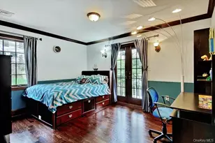 15 Hilltop Dr, Manhasset, NY 11030 - Photo 13