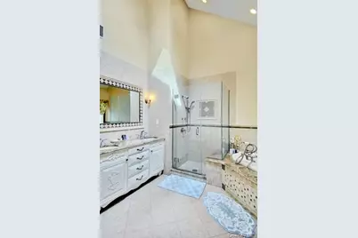 15 Hilltop Drive, Manhasset, NY 11030 - Photo 11