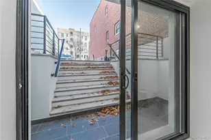 21-34 33rd St, Astoria, NY 11105 - Photo 7