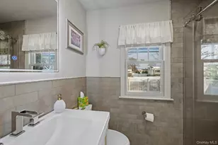 2 Greg Ln, East Northport, NY 11731 - Photo 17