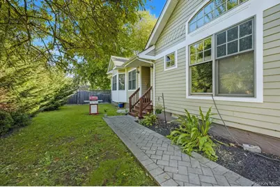 2 Greg Lane, East Northport, NY 11731 - Photo 35