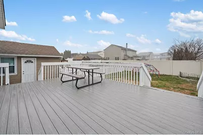 3665 Ionia Street, Seaford, NY 11783 - Photo 11