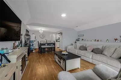 242 Prentiss Avenue, Bronx, NY 10465 - Photo 13