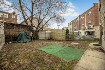 242 Prentiss Avenue, Bronx, NY 10465 - Photo 29