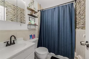 242 Prentiss Ave, Bronx, NY 10465 - Photo 21