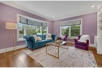 47 Graham Road, Scarsdale, NY 10583 - Photo 3