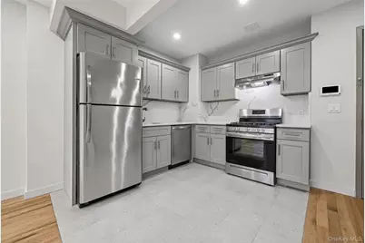 444 Graham Avenue #4E, Brooklyn, NY 11211 - Photo 3