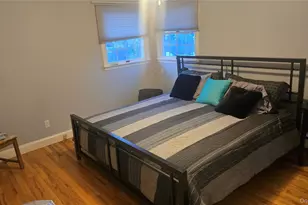 127 Baker Ct, Island Park, NY 11558 - Photo 5