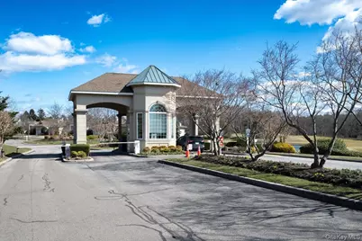 420 Florencia Place, Melville, NY 11747 - Photo 37