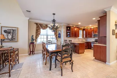 420 Florencia Place, Melville, NY 11747 - Photo 9
