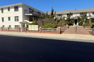 65 W Broadway, Long Beach, NY 11561 - Photo 3