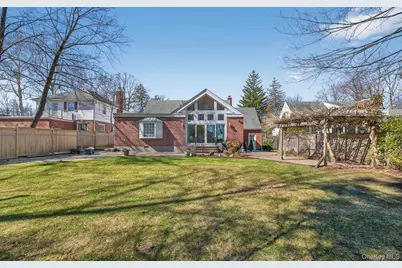 3 N Avalon Road, Great Neck, NY 11021 - Photo 49