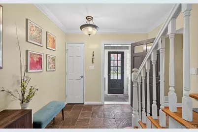 3 N Avalon Road, Great Neck, NY 11021 - Photo 7