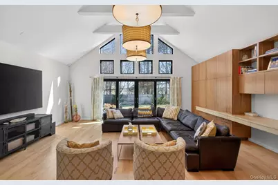 3 N Avalon Road, Great Neck, NY 11021 - Photo 25