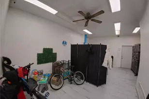 104-18 Jamaica Ave, Richmond Hill, NY 11418 - Photo 3