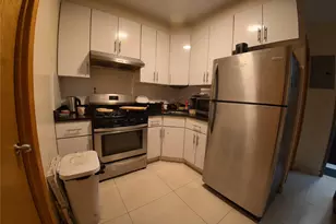 104-18 Jamaica Ave, Richmond Hill, NY 11418 - Photo 7