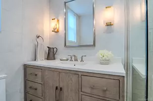 21 Barstow Rd, Great Neck, NY 11021 - Photo 19