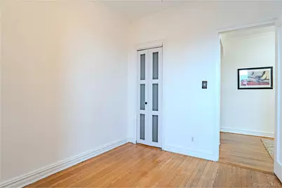 21 Barstow Road #5K, Great Neck, NY 11021 - Photo 23