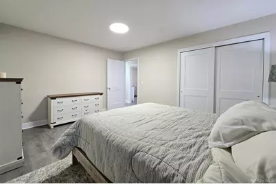 325 Dunton Avenue, Patchogue, NY 11772 - Photo 11