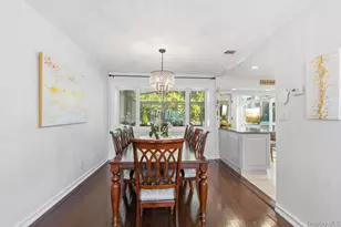 20 Vista Rd, Plainview, NY 11803 - Photo 9