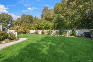 20 Vista Rd, Plainview, NY 11803 - Photo 33