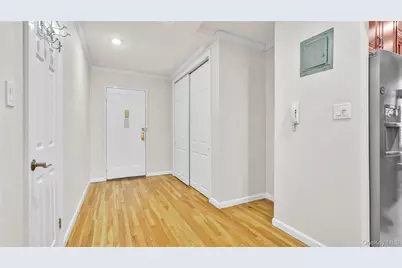 25-18 Union Street #2A, Flushing, NY 11354 - Photo 9