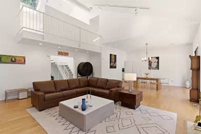 5 Waterford Way, Syosset, NY 11791 - Photo 9