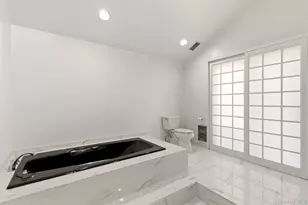 5 Waterford Way, Syosset, NY 11791 - Photo 25