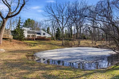 5 Waterford Way, Syosset, NY 11791 - Photo 43