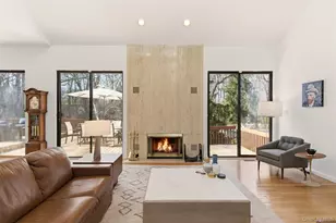 5 Waterford Way, Syosset, NY 11791 - Photo 7